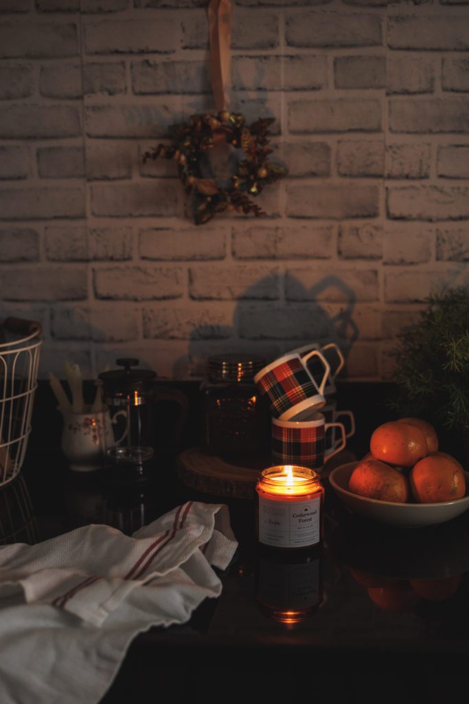 Simple Christmas touches and decor