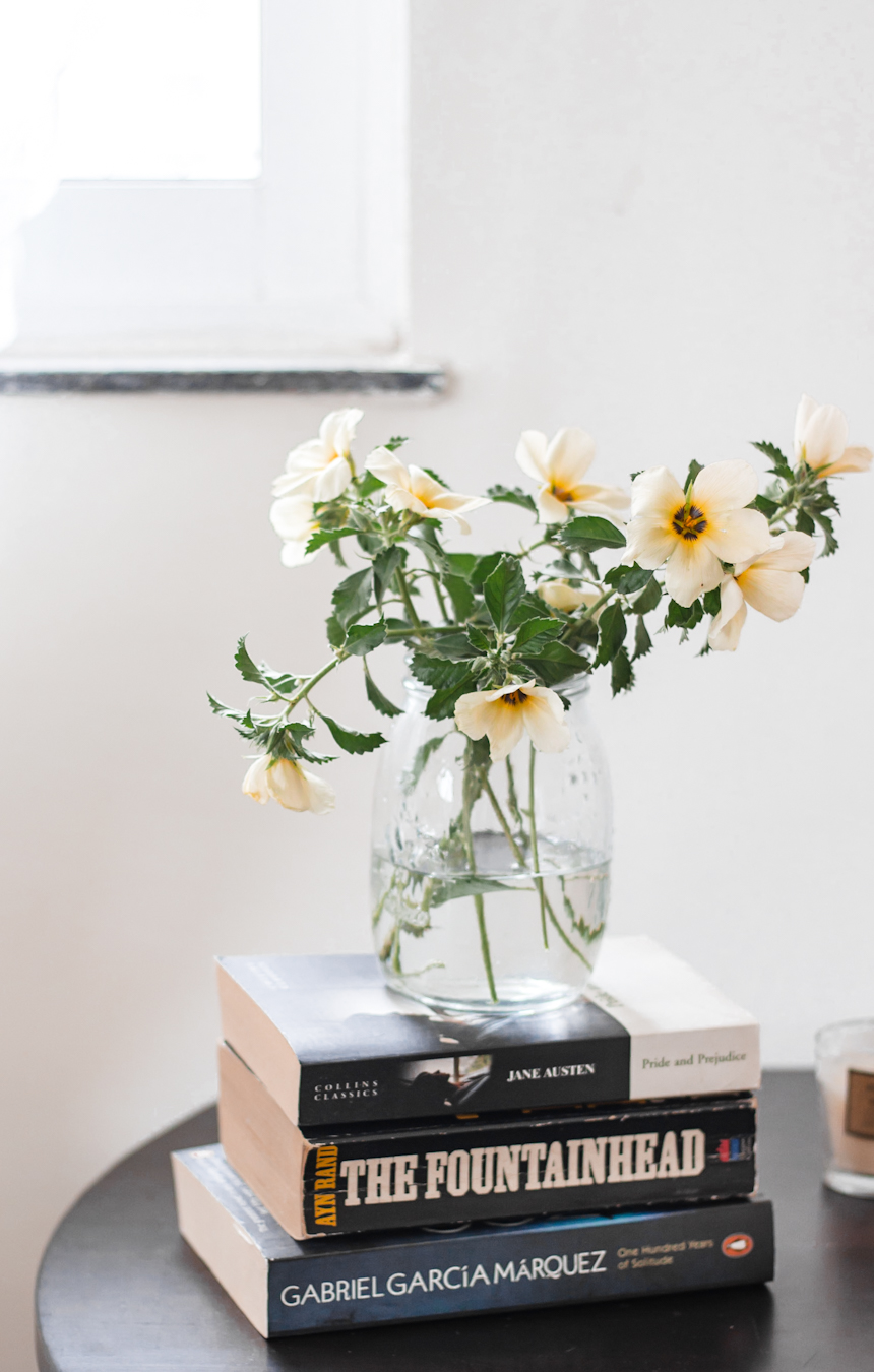 Vintage Vibes with Buttercups in a Mason Jar