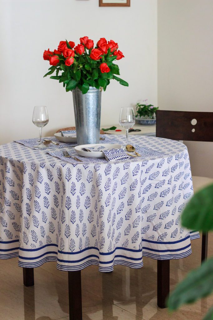 Styling small spaces, a little Dining Nook