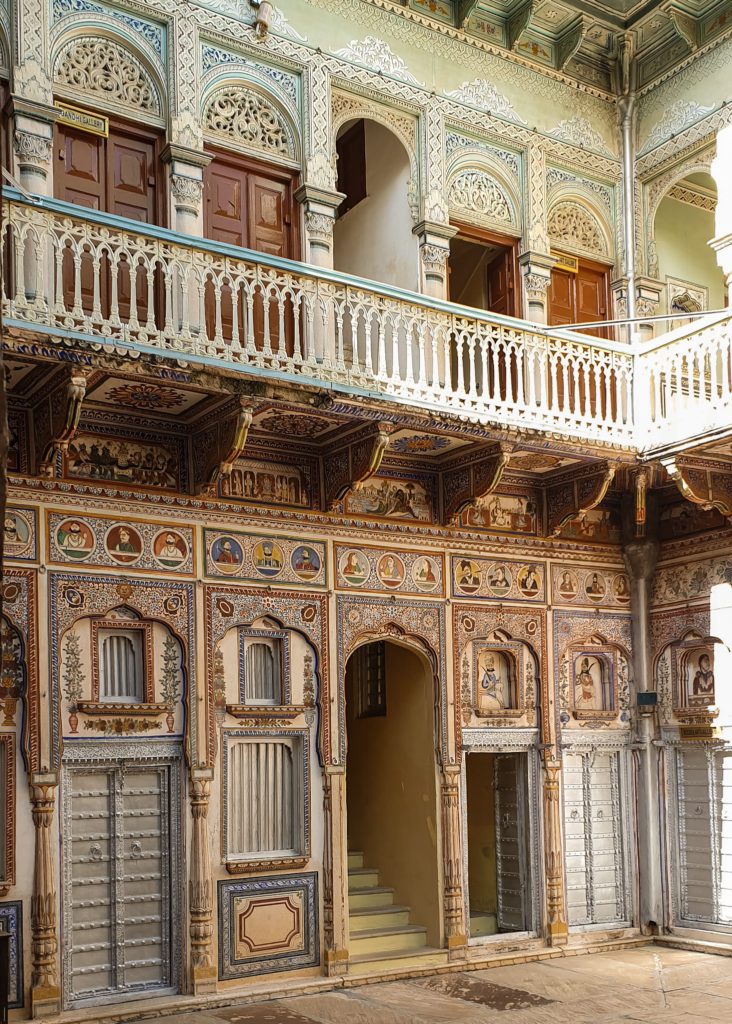 Inside the Magnificent Poddar Haveli